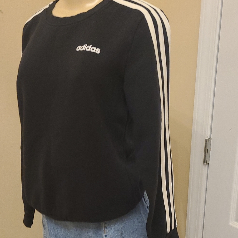 Adidas Sweat Shirt